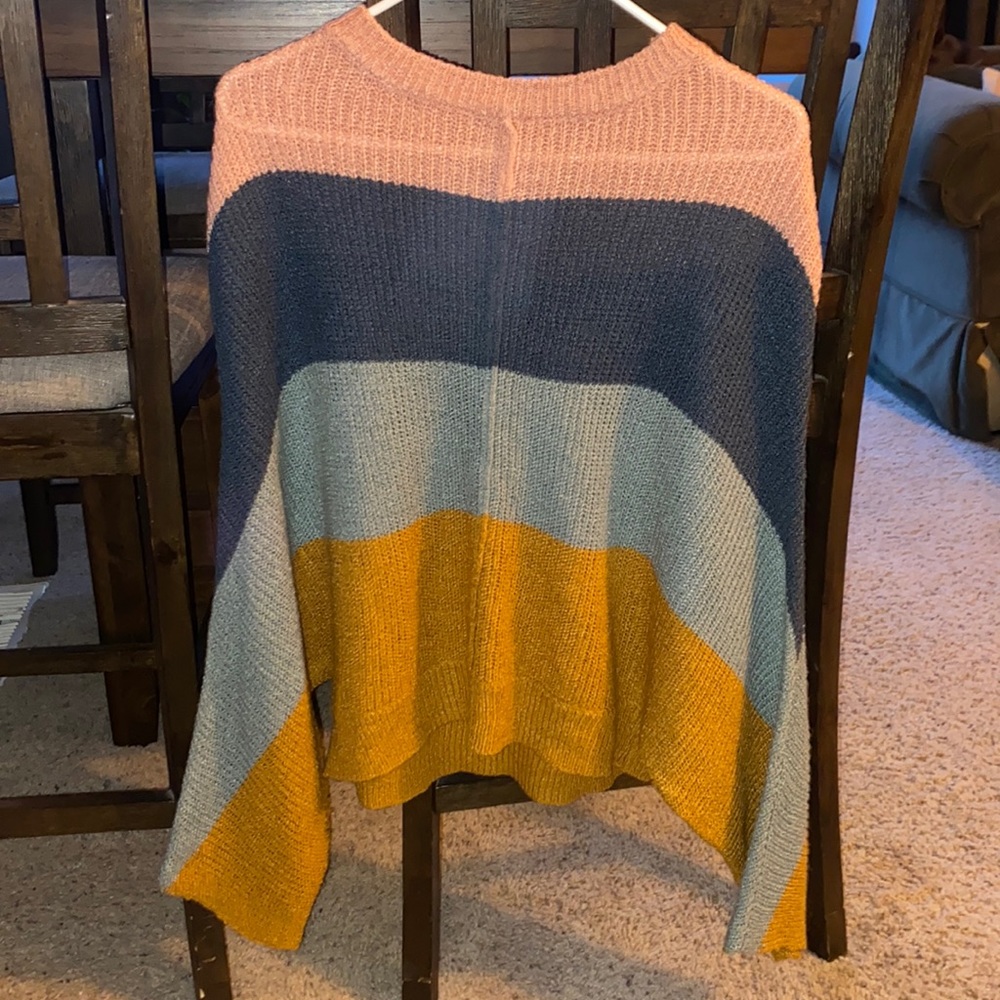 Barely worn sweater!